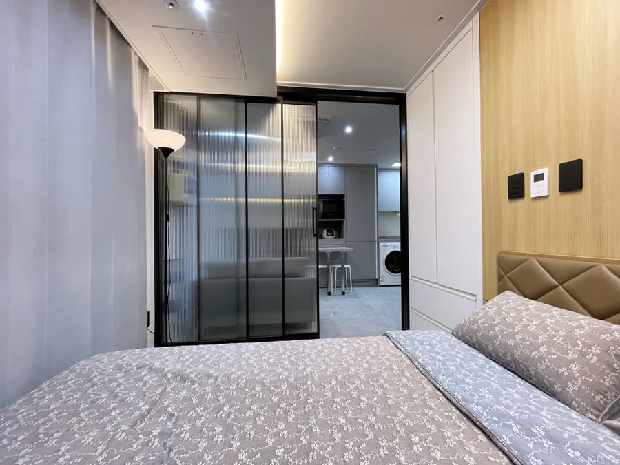 Small deposit and all furnished house in Seoul 2