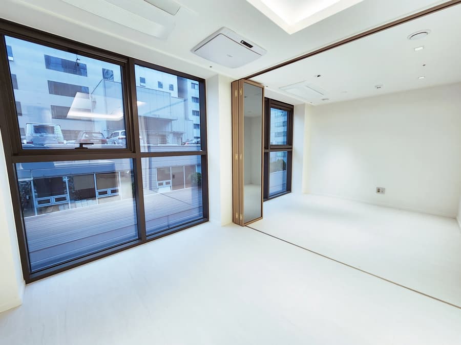 Newly Built, Within 5 Minutes Walk from Nambu Terminal Station. 2BR, 1BA. 2